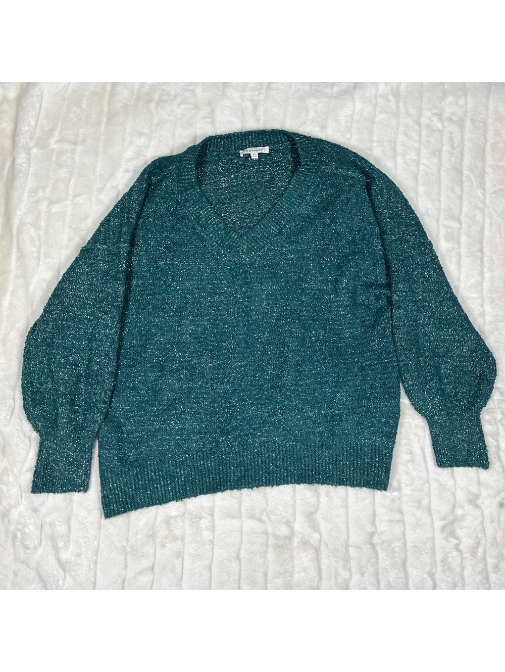 Francesca's XL Green Silver Metallic Fall Winter VNeck Holiday Shimmer Sweater